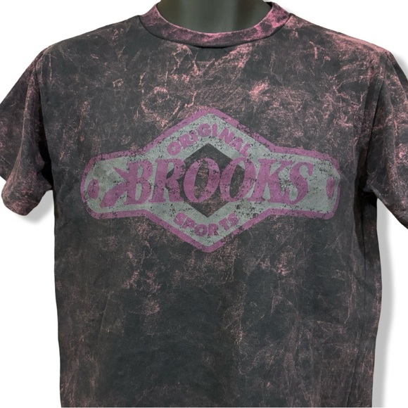 Vintage 80s/90s Brooks Acid Wash T-Shirt - Picture 3 of 4